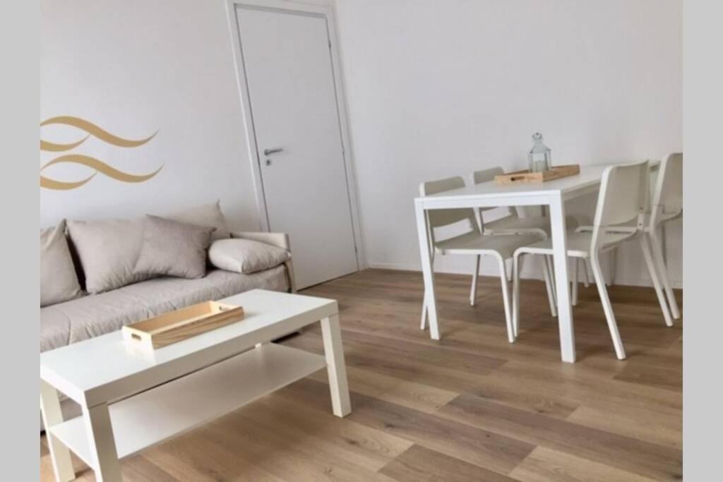 Casa Teo Pavia Citta Apartment Luaran gambar